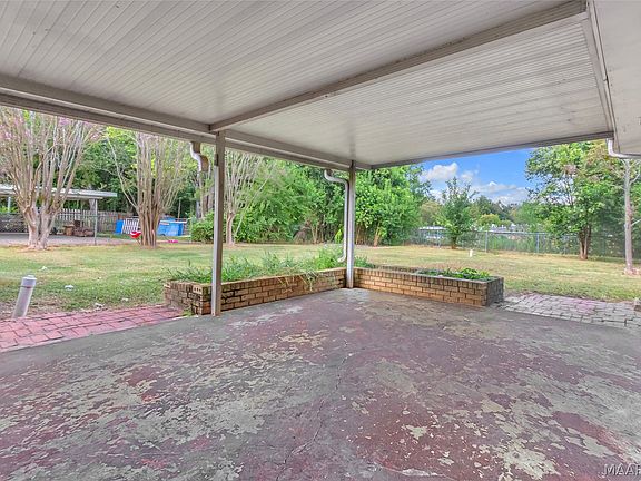 4th image of 2145 Carter Hill Rd