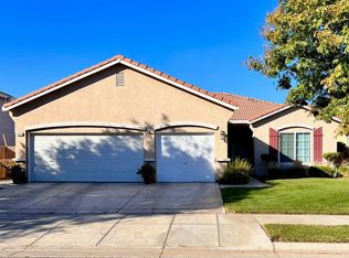 2272 Cantania Ct, Los Banos, CA 93635
