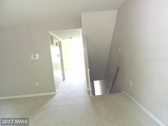 5th image of 3383 Benbow Ct