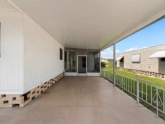 4th image of 6710 36TH AVENUE E #87
