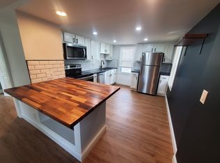 532 Blossom Rd, Rochester, NY 14610