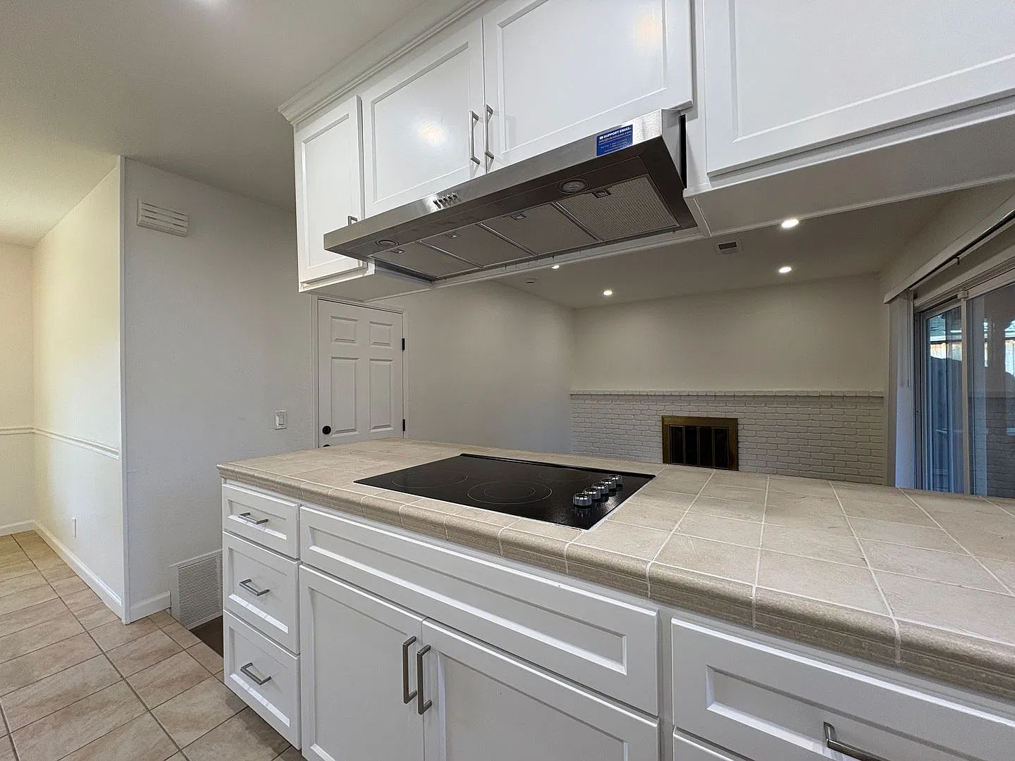 Updated 4 BR | 2 BA Willow Glen Home — Photo 4