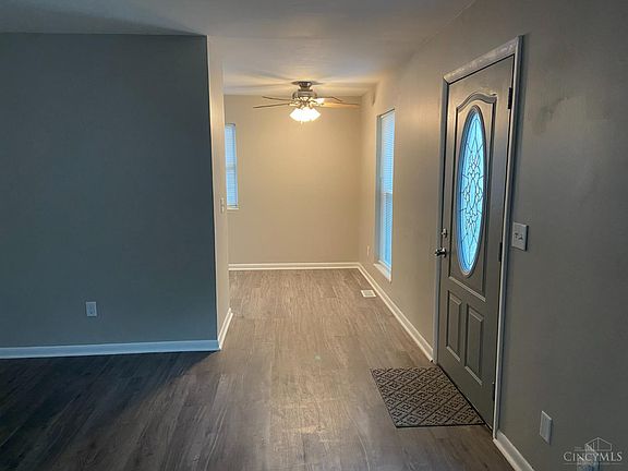 4th image of 1324 Behles Ave