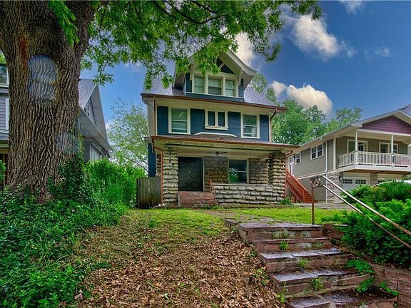 2nd image of 2803 Harrison St
