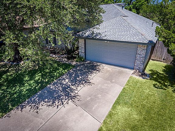2nd image of 7807 Manzano Dr