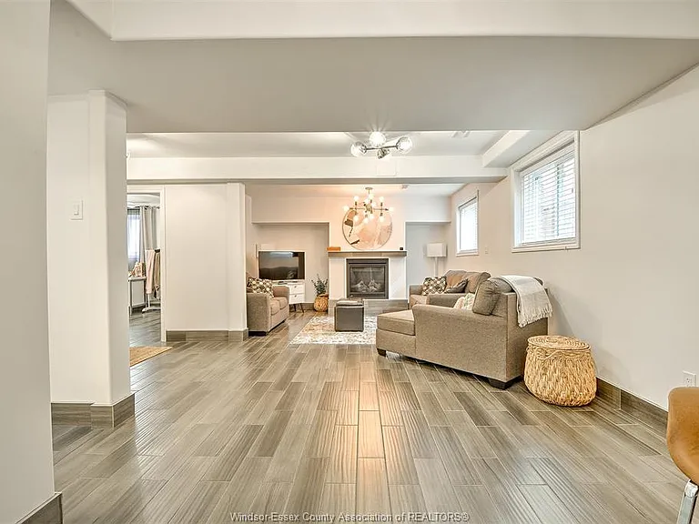 2490 Bernard Rd — Photo 25