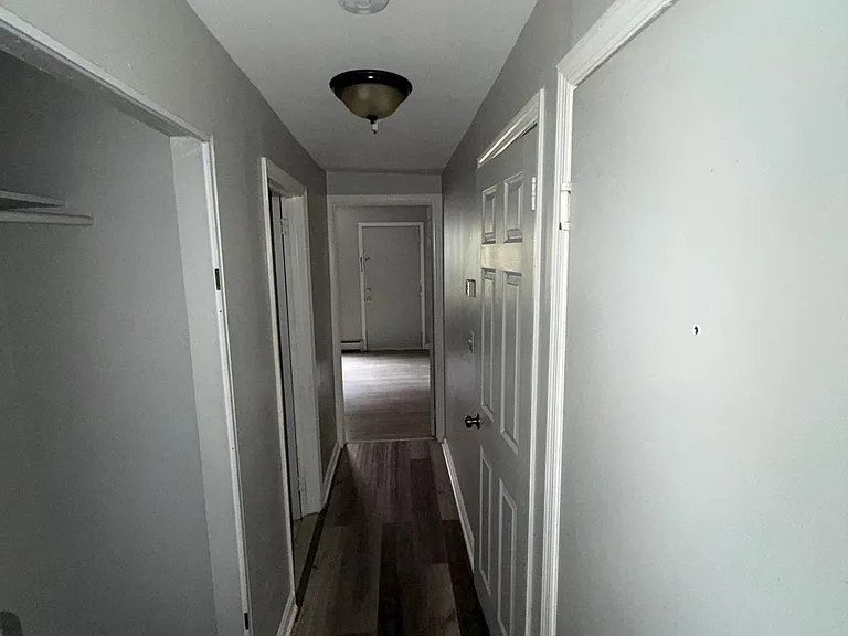 220 3rd St #3 — Photo 7