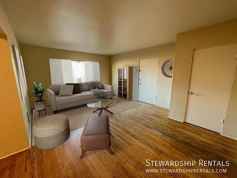 350 E 18th Ave #4 — Photo 3