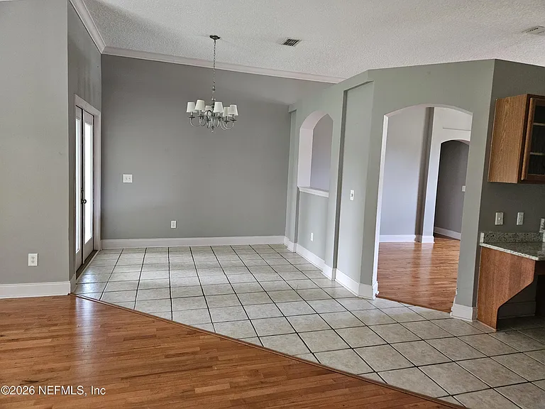 2338 Cool Springs Dr N — Photo 12