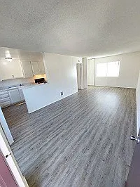 Huntington Cove — Photo 12