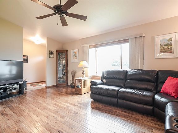 5th image of 7761 Hawks View Dr