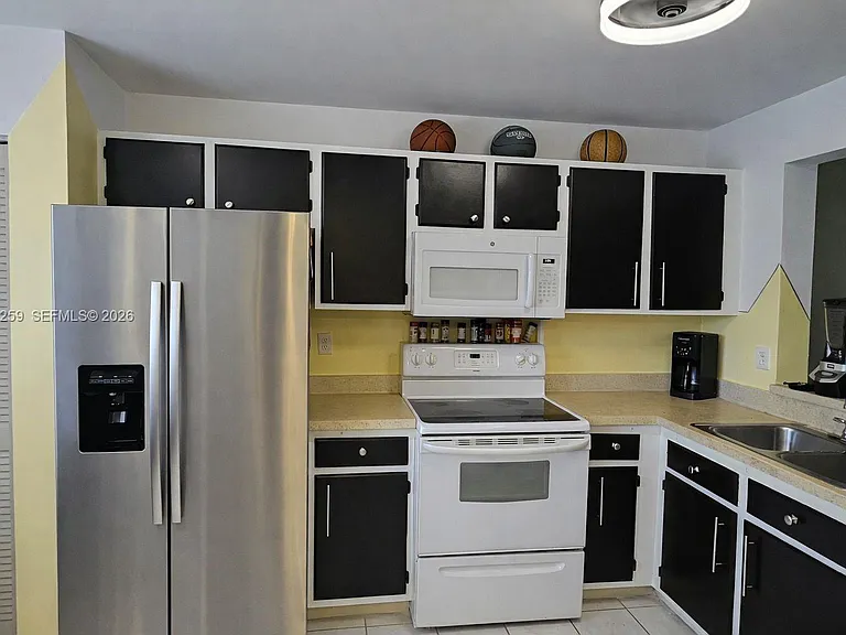 1448 Churchill Cir #103 — Photo 5