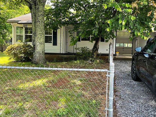 5419 Bland Ln