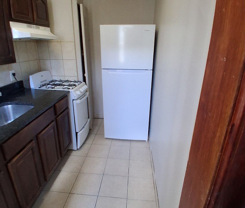 1st image of 5851-57 N Camac St #5