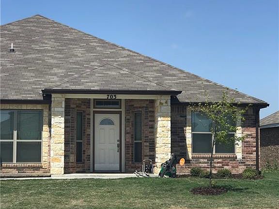 3rd image of 703 Deborah Kay Dr