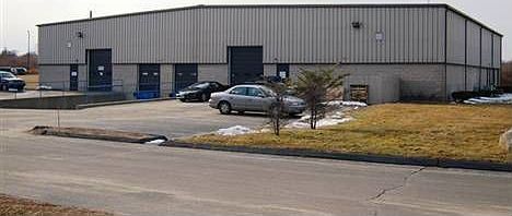 2nd image of 17 Commerce St