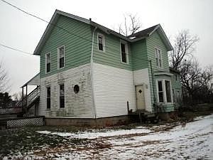 5th image of 209 Garfield Ave