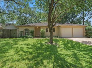 16202 Parksley Dr, Houston, TX 77059