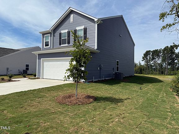 4th image of 1290 Pond Overlook Dr