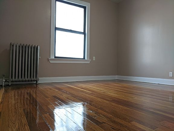2nd image of 64 W 192nd St #H3