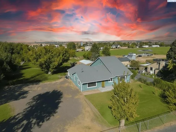 103202 W Old Inland Empire Hwy, Prosser, WA 99350