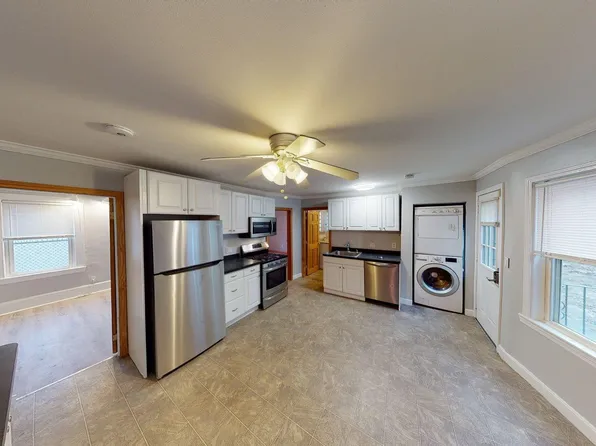 346 Chelsea St, Boston, MA