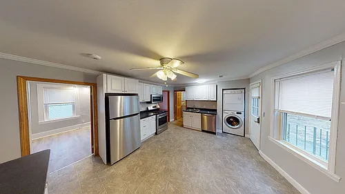 346 Chelsea St Photo 1