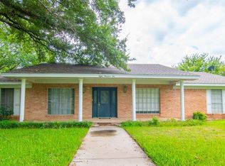 810 Brook Hollow St, Brownwood, TX 76801