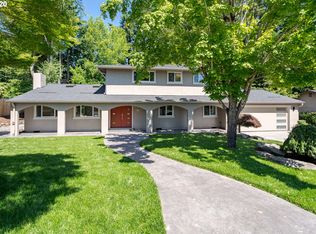 44 Touchstone, Lake Oswego, OR 97035
