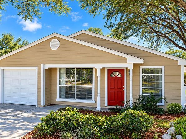 2698 Kavalier Dr