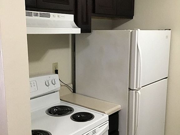 4th image of 1235 E Ocean View Ave APT 13