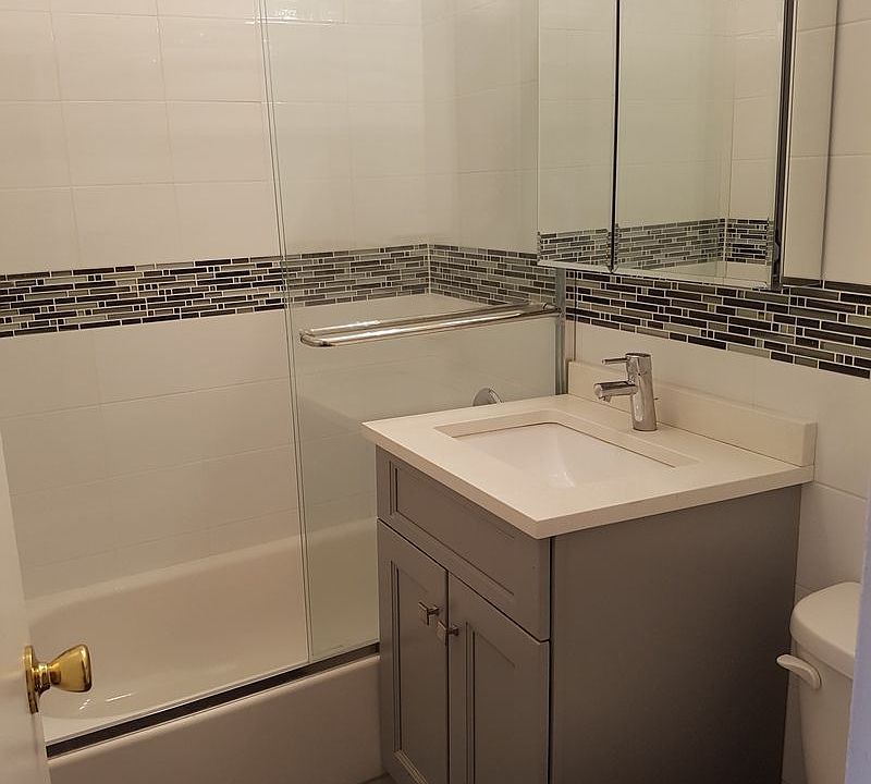 2nd image of 130 Clarkson Ave APT 3A