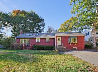 31 Kalmia Rd, Holbrook, MA 02343