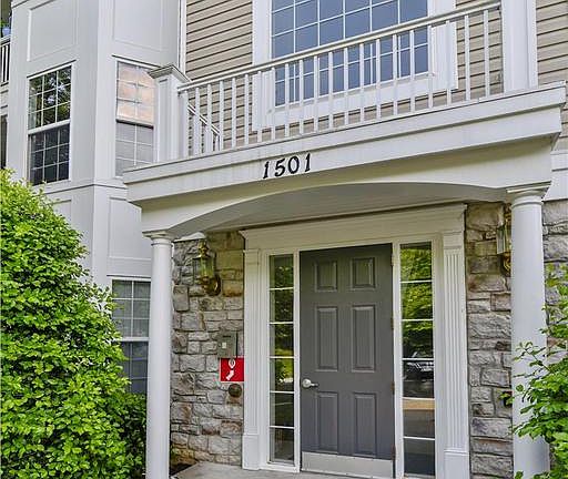 2nd image of 1501 Broadneck Pl #4-202