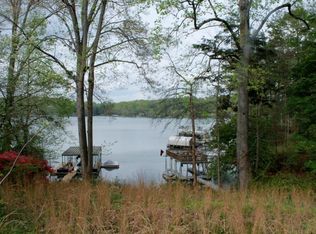 40 Old Friendship Ln, Dawsonville, GA 30534