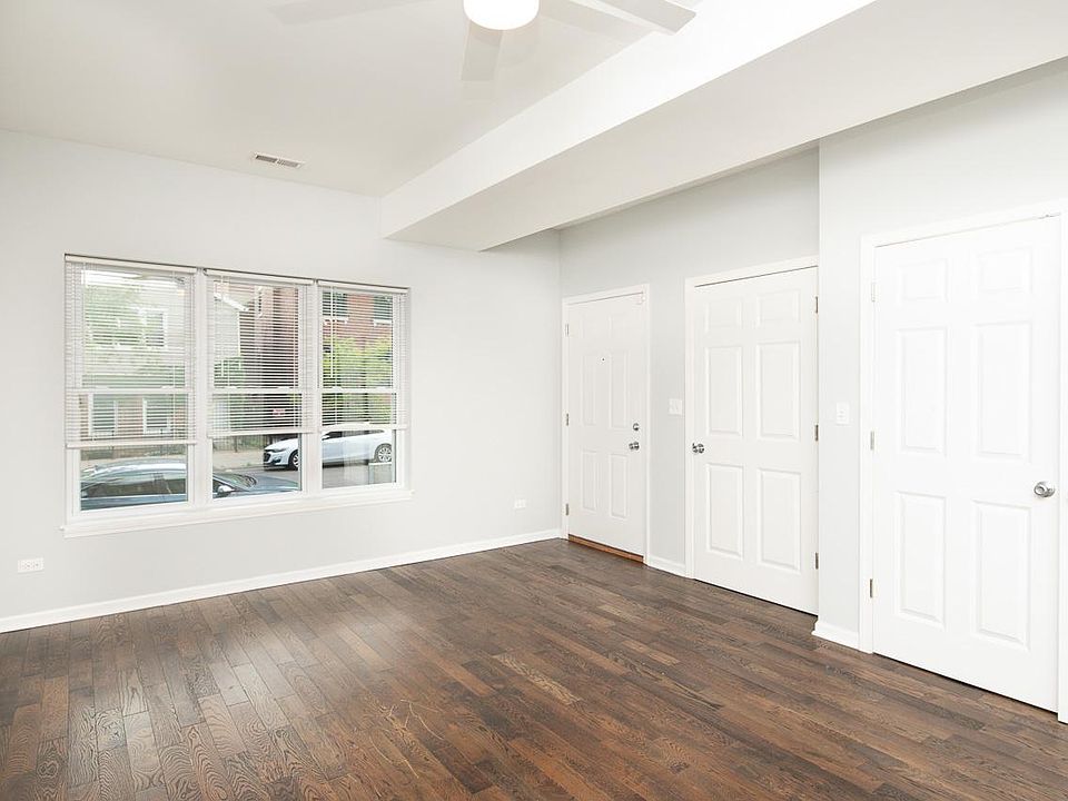 1st image of 1916 W Cullerton St #2