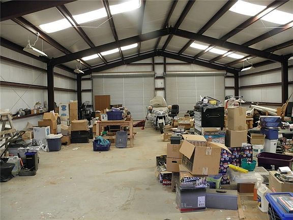 5th image of 220 County Road 131