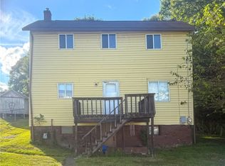 1732 South Ave, Leechburg, PA 15656