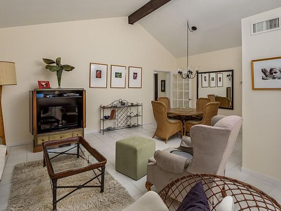 4th image of 1585 Tarpon Center Dr APT 27