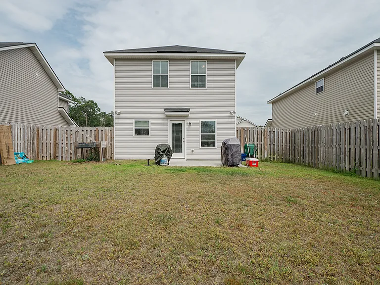 890 Grayson Ave — Photo 36