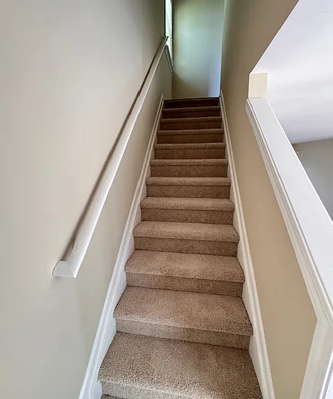 1698 Woodsford Rd NW — Photo 15