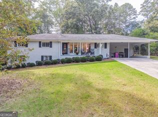 212 Sherwood Dr, Calhoun, GA 30701