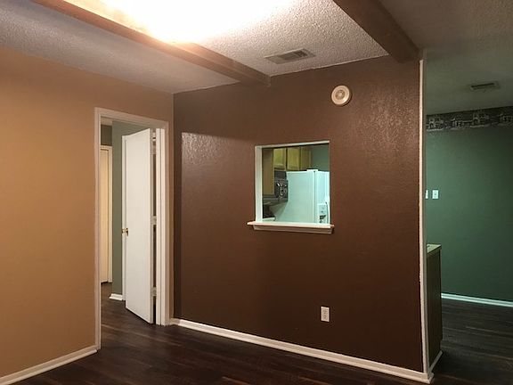 2nd image of 1624 Aquarena Springs Dr APT B116