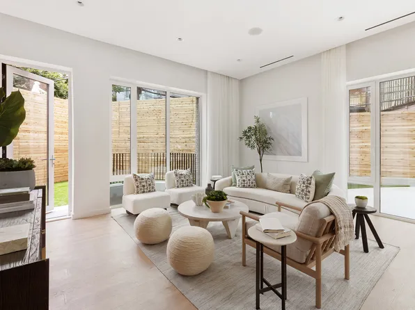 128 Woodpoint Road image 1 of 19