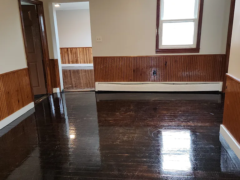 818 Bedford St #5 — Photo 6