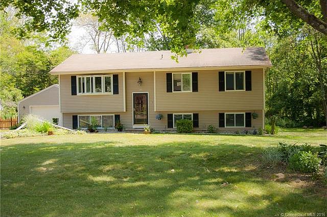 2nd image of 154 Old Farms Rd