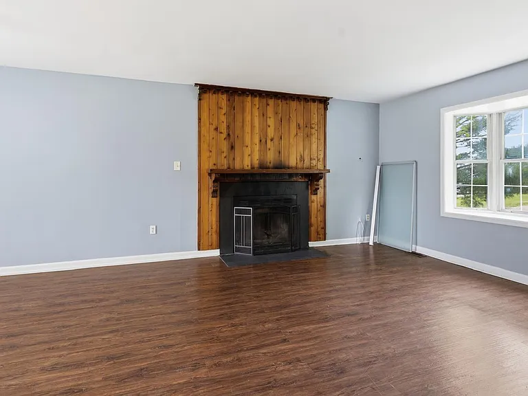 11210 Edgewood Dr — Photo 8