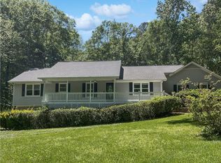 320 Little Creek Dr, Sharpsburg, GA 30277