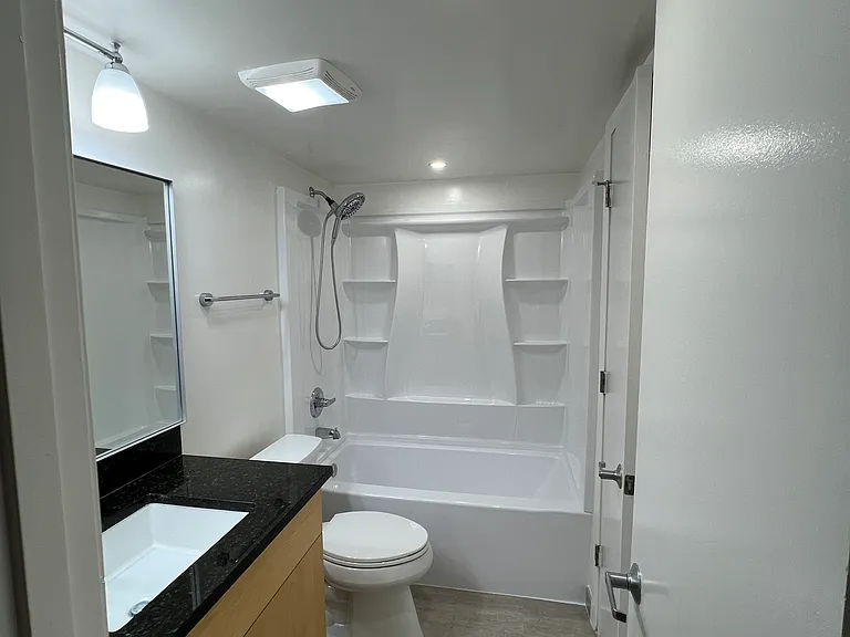 7500 Woodmont Ave #314 — Photo 2
