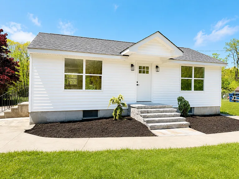 149 Old Port Republic Rd — Photo 1